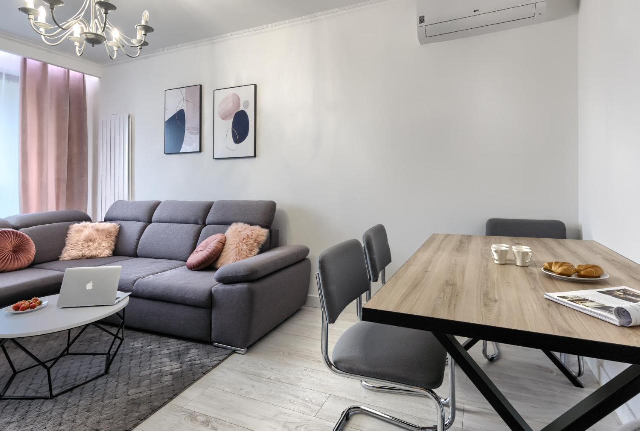 Mayad Residence Warsaw Luaran gambar